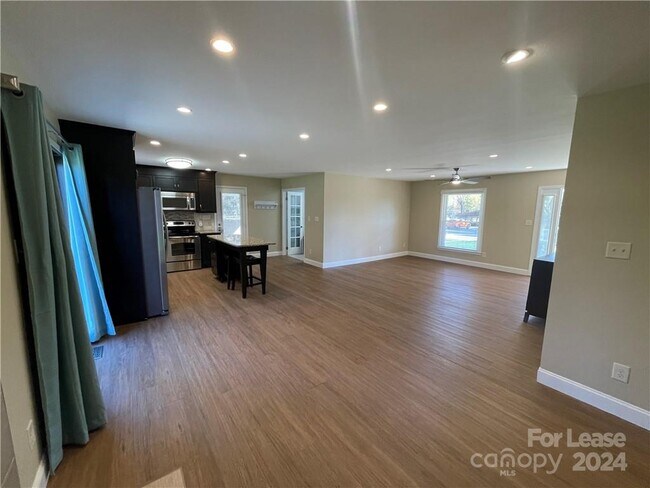 Building Photo - 7920 Marley Dr
