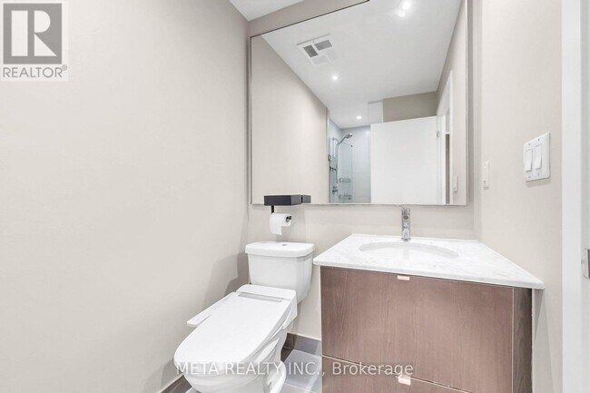 Photo du bâtiment - 170 Fort York Blvd