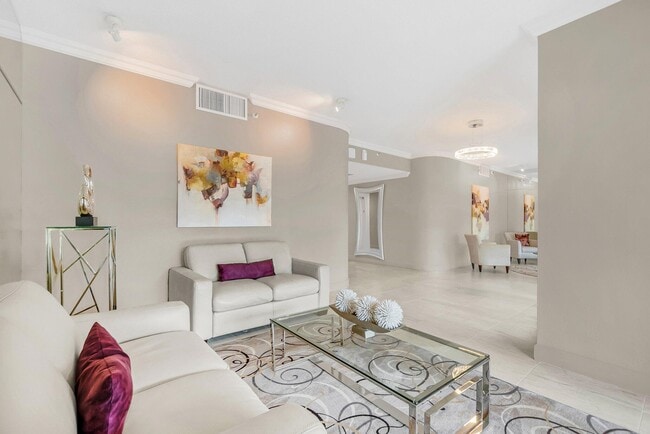 Foto del edificio - 6895 Willow Wood Dr