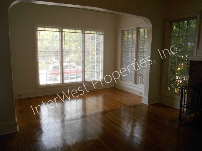 Foto del edificio - 2 Bedroom Home in the Alberta area with To...