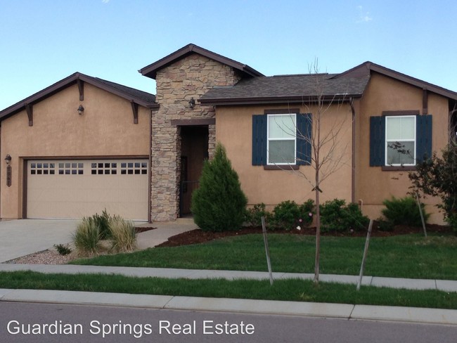 Foto del edificio - 7067 Mountain Spruce Dr