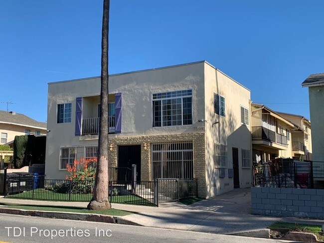 Foto del edificio - 1008 N Normandie Ave