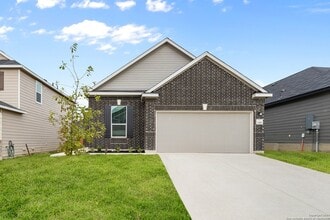 Building Photo - 246 W Flowing River Dr