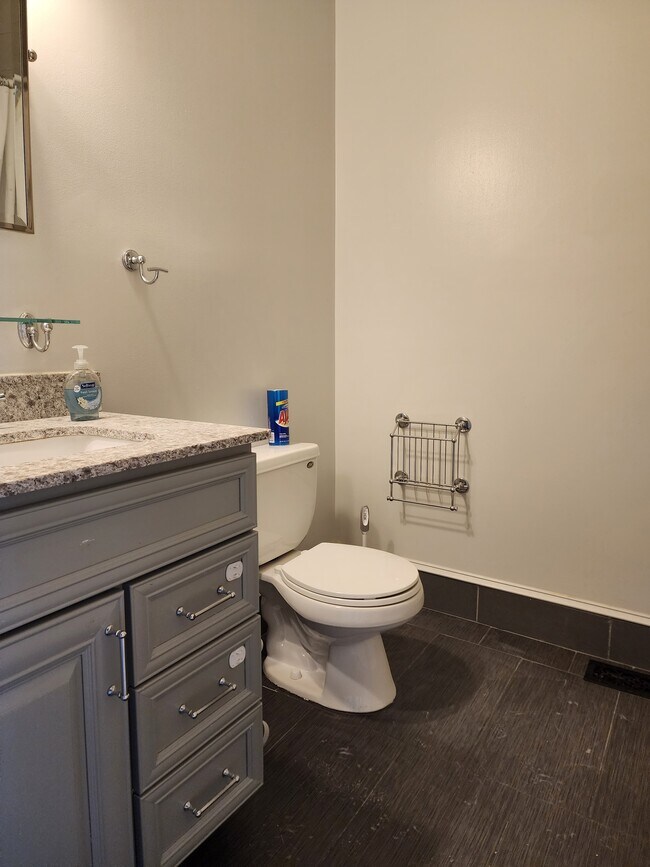 20 N Patterson Park Ave, Baltimore, MD 21231 House Rental in Baltimore, MD