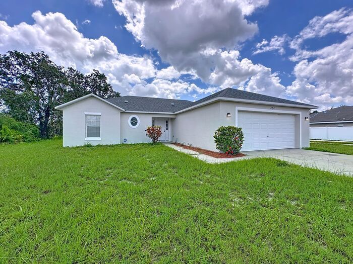 Foto principal - Single Family Home in Village 7 Poinciana
