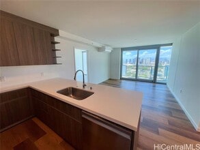 Building Photo - 1515 Liona St