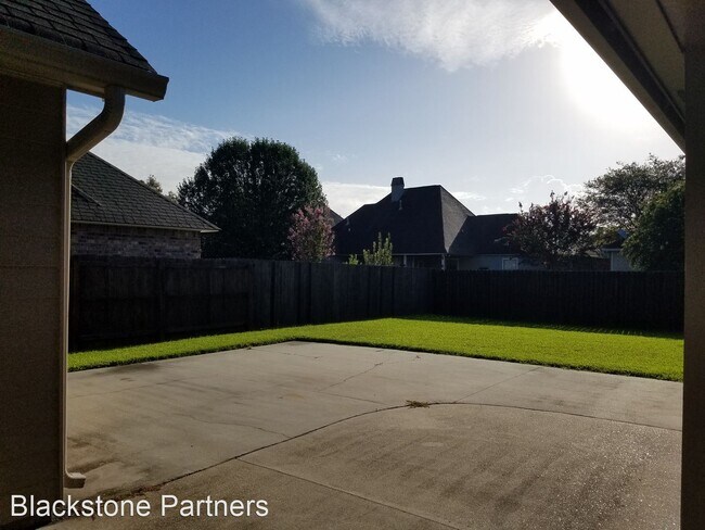 Foto del edificio - 4 br, 2 bath House - 12438 Old Millstone Dr