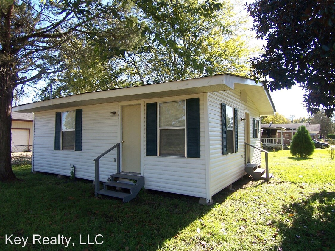 Primary Photo - 2 br, 1 bath House - 705 Pacific Ave