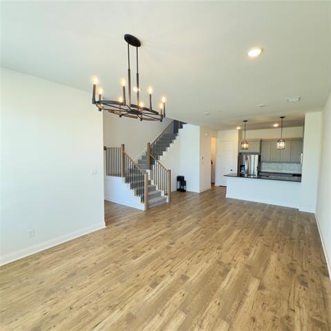Building Photo - 837 Lennox Dr