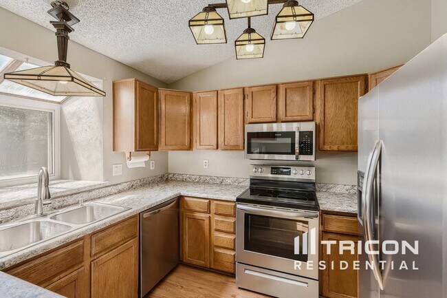 Foto del edificio - 4290 S Halifax Way