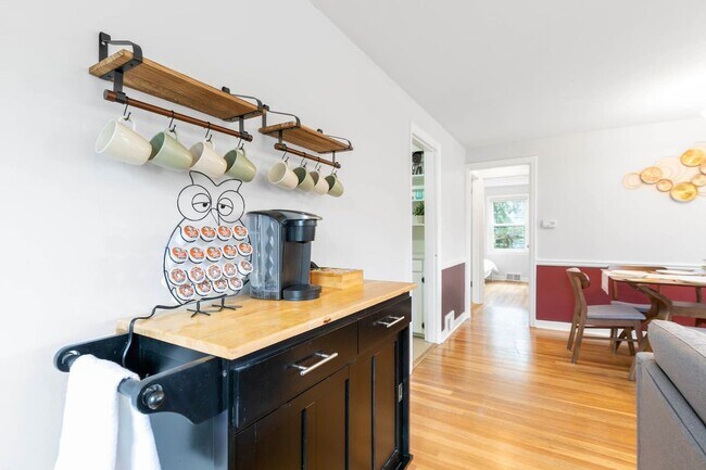 Foto del edificio - Great Single Family House for Rent