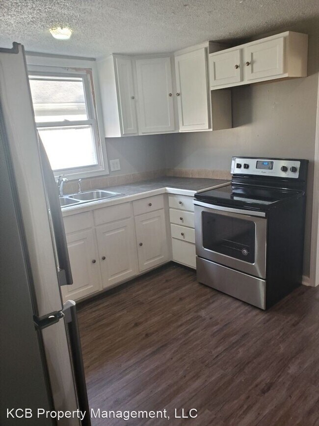 Foto del edificio - 3 br, 1 bath House - 1801 North Leeds Street