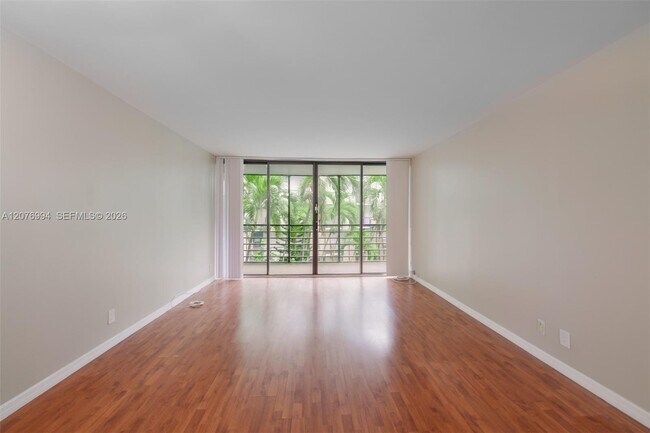 Foto del edificio - 20500 W Country Club Dr