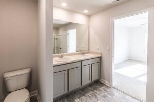 Foto del edificio - 4347 Newland St