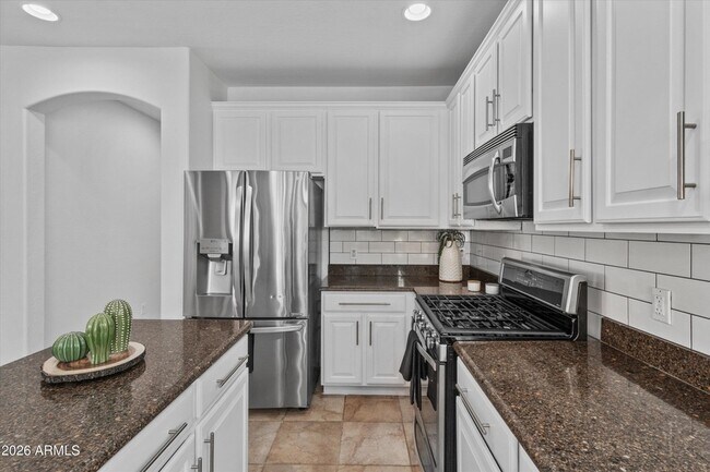 Foto del edificio - 17646 W Statler Dr