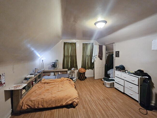 Foto del edificio - 200 Arabella St