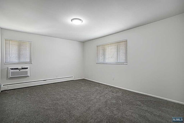Building Photo - 1319 Anderson Ave