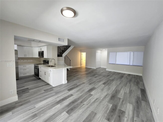 Building Photo - 22255 SW 103rd Ave