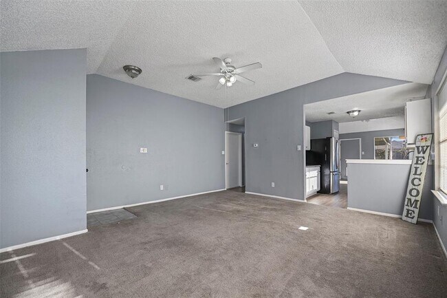 Building Photo - 23630 Pebworth Pl