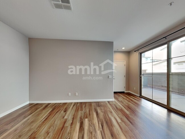 Building Photo - 20728 W Thomas Rd