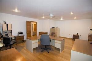Building Photo - 402/404 Moosehead