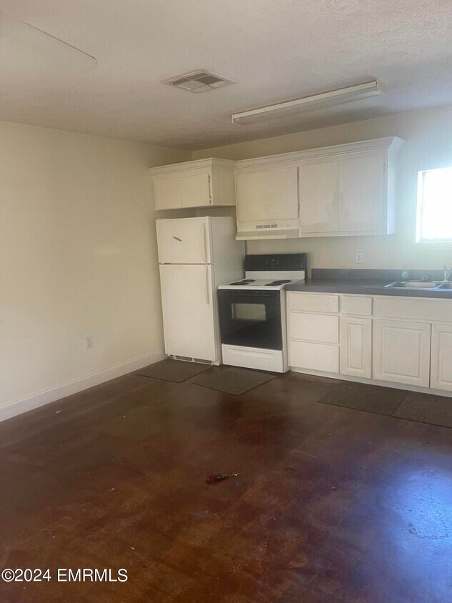 Foto del edificio - 6229 MS-39