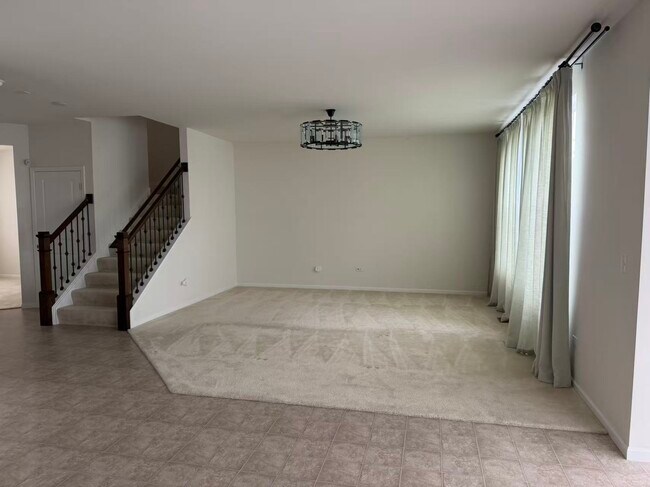 Foto del edificio - 12414 S Compass Ave