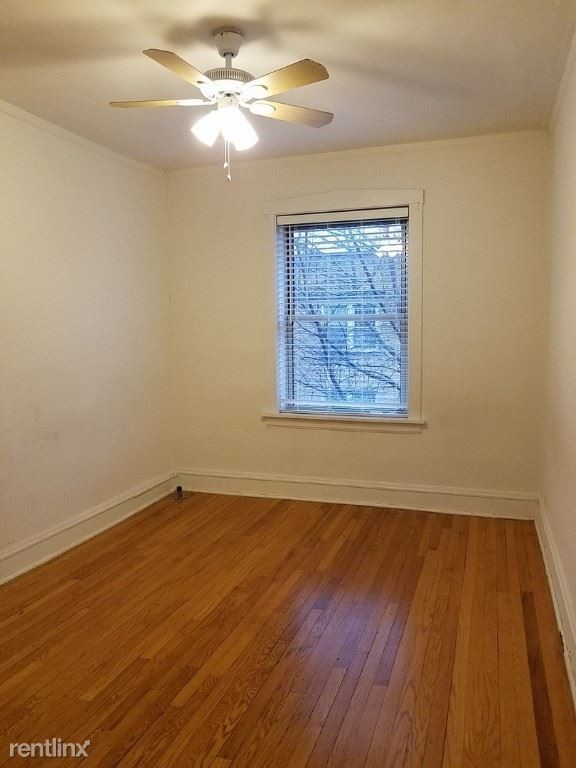 Building Photo - 1723 W Thorndale Ave