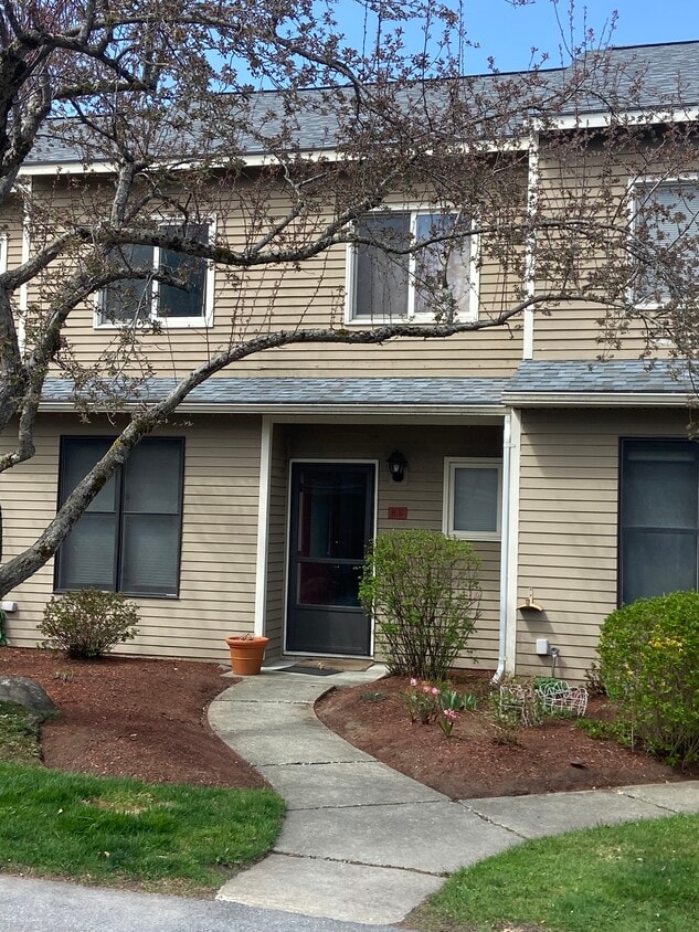 Foto principal - K6 Stonehedge Dr