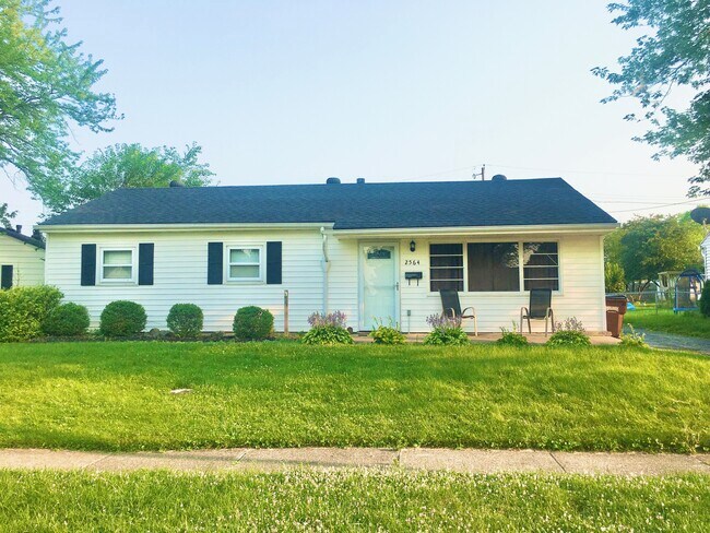 Building Photo - 2564 Talisman Dr
