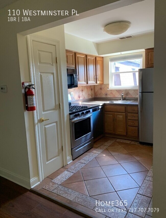 Foto del edificio - Prime Location 1 Bedroom Unit!!!