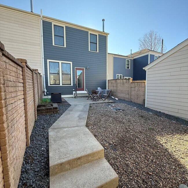 Foto del edificio - 3306 Domain St