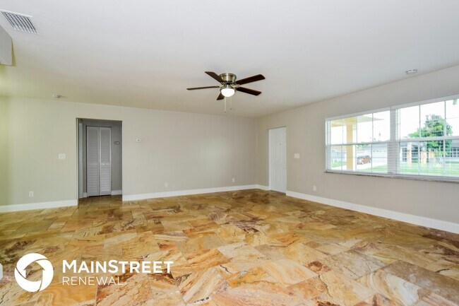 Foto del edificio - 1326 SW 10th Pl