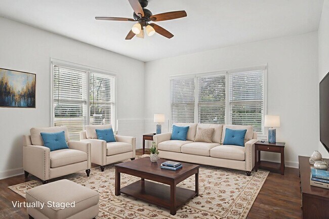 Foto del edificio - 308 Taylor Rd