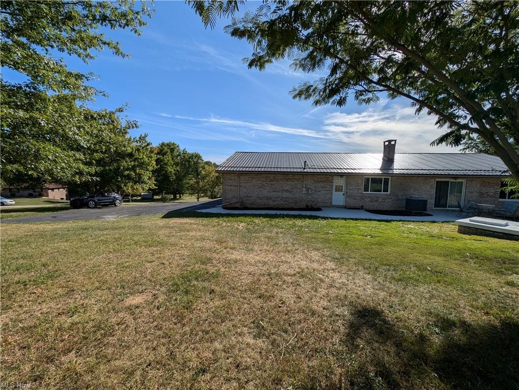 Foto principal - 125 Meadowood Dr