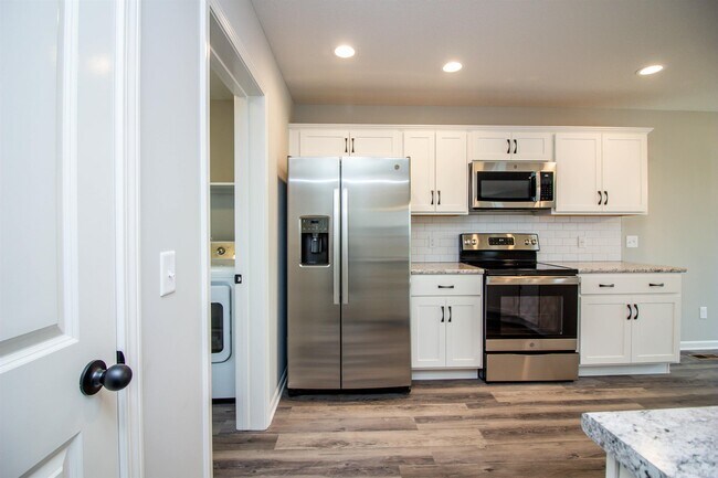 Building Photo - 14643 Cerro Verde Run
