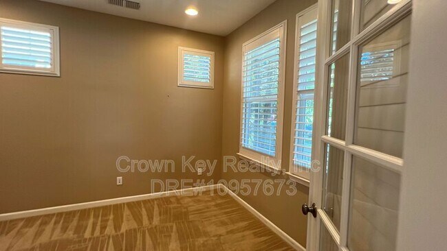 Building Photo - 438 W Piedmont Dr