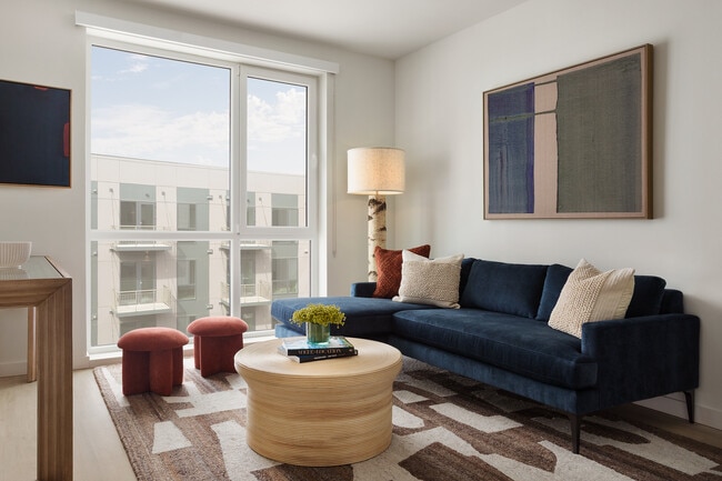 Building Photo - Vista at Councill Square