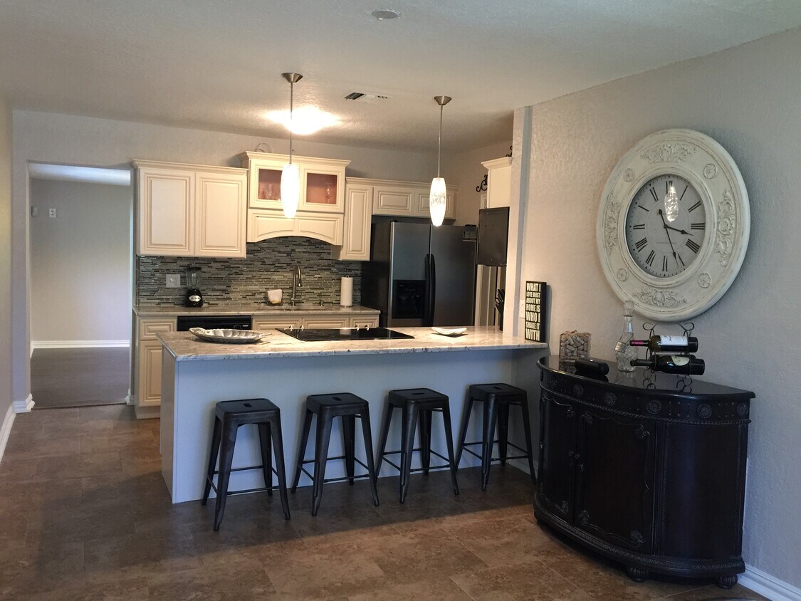 Foto principal - 126 Jade Dr