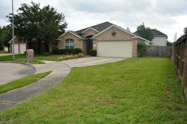 Foto del edificio - 8047 High Hollow Ln