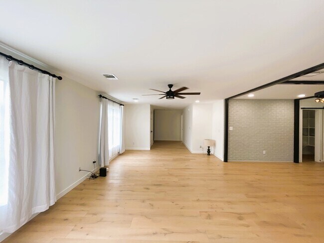 Foto del edificio - 1407 Wallace St
