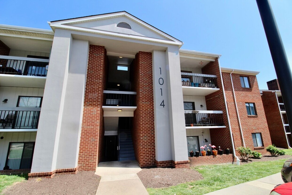 1014 Blue Ridge Dr, Harrisonburg, VA 22802 House Rental in