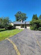 Building Photo - 204 Stafford Rd