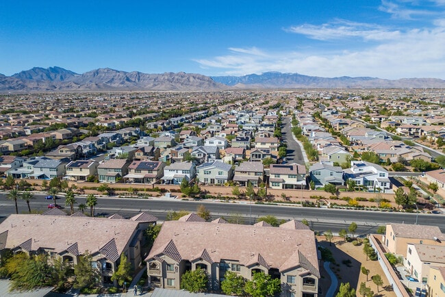 Foto del edificio - 8250 GRAND CANYONUNIT