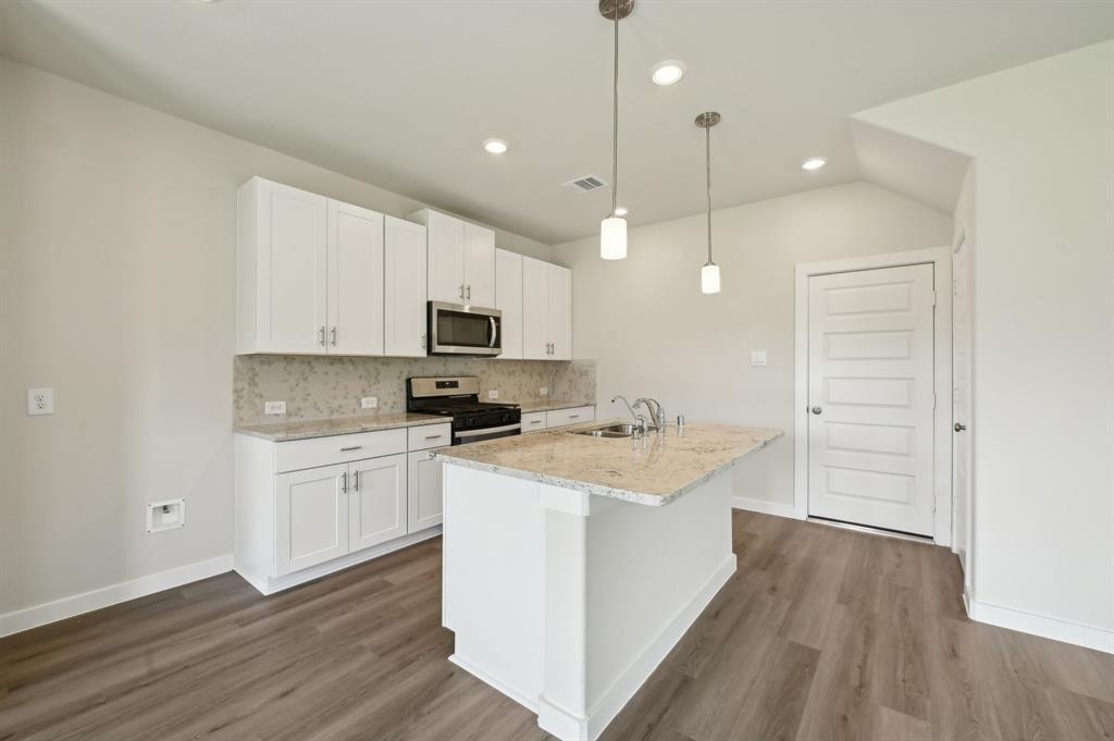Foto principal - 17410 Rosette Grass Dr