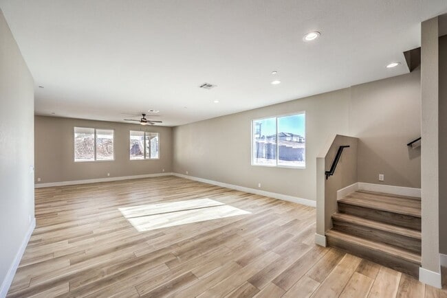 Building Photo - Almost a FULL ACRE - Immediate Move In - Bring Your Horses, Animals, Toys or ?!?