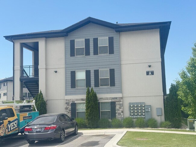 Foto del edificio - 1700 Sandhill Rd