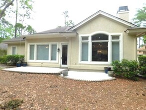 Building Photo - 25 Richfield Way