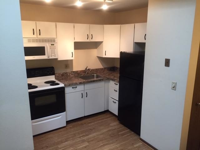 Foto del edificio - 2094 Fox Hollow Dr