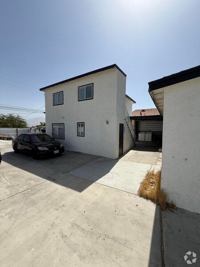Building Photo - 66321 Buena Vista Ave